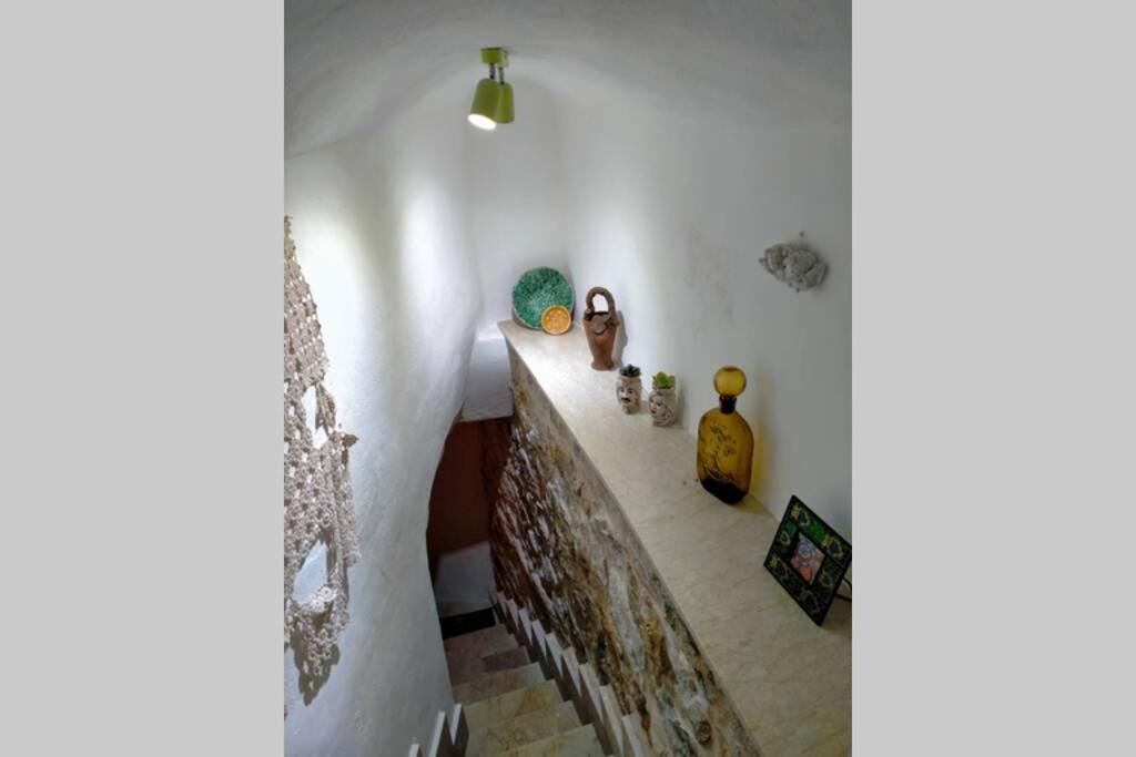 Вилла Terrazza Con Vista 'Casa Ziicedda' Модика Экстерьер фото